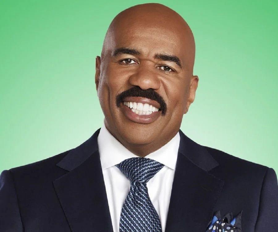 Steve Harvey Bewildered by Contestant’s Answer on ‘Celebrity Family Feud’